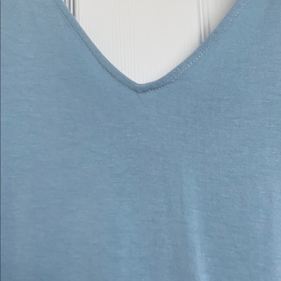 Lisa Rinna Collection Asymmetrical V-Neck Top - Picture 5 of 7